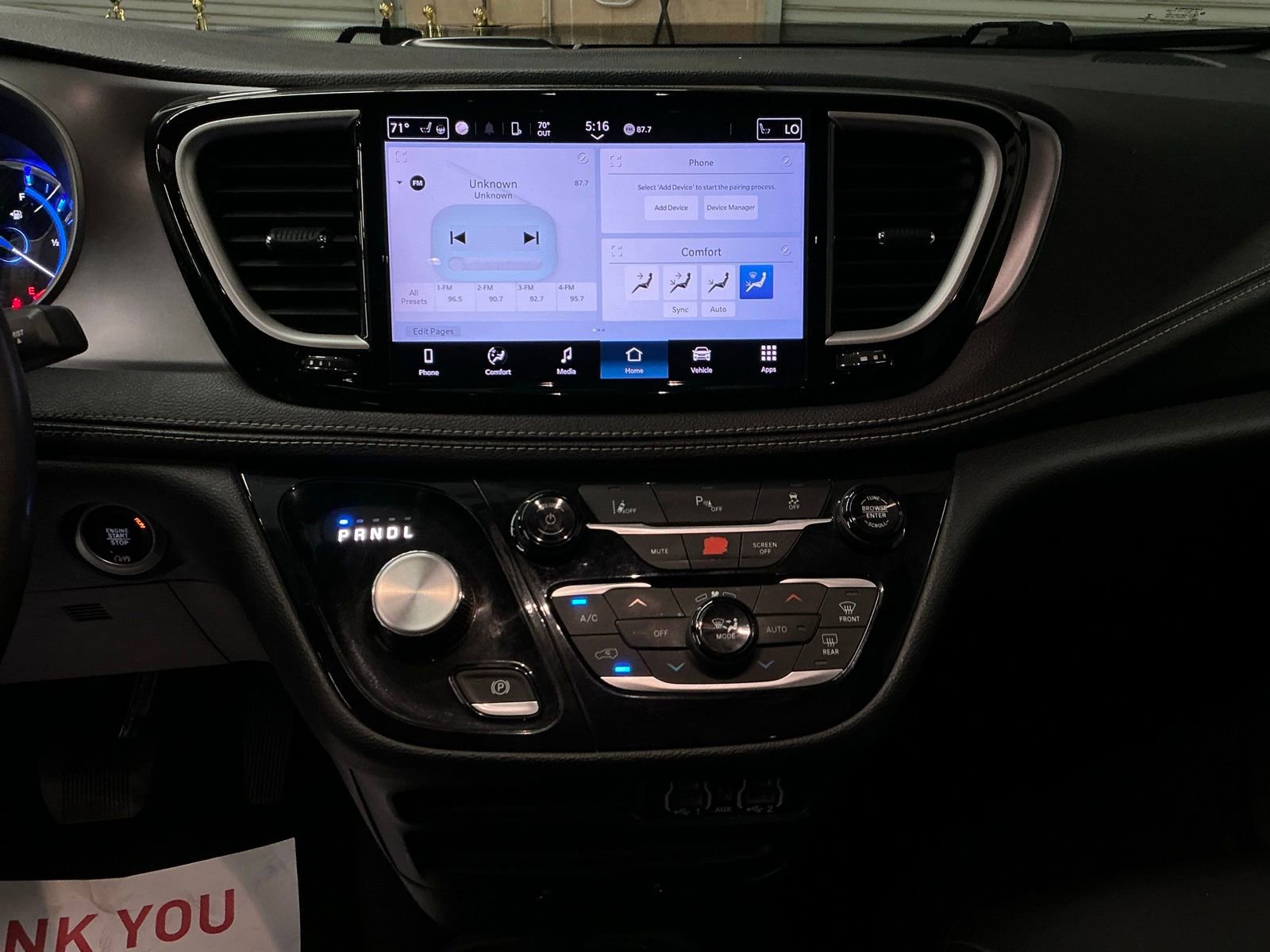 Used 2023 Chrysler Pacifica Touring-L w/ S Appearance Package image 25