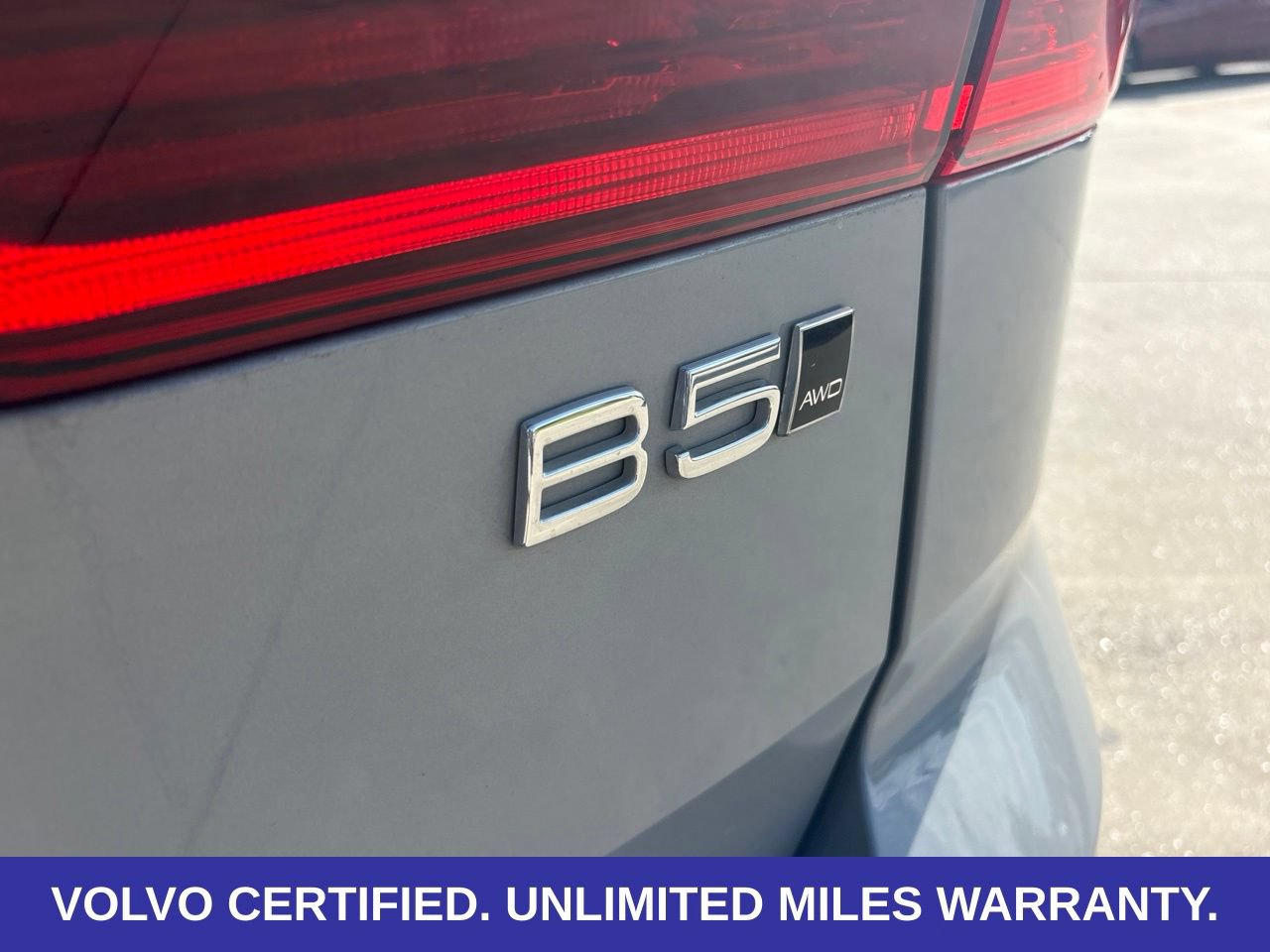 Certified 2026 Volvo XC60 B5 Ultra AWD/4WD image 9