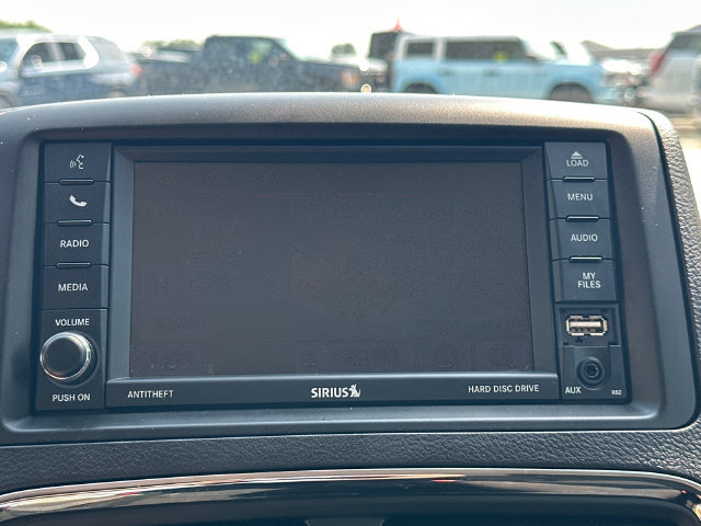 Used 2018 Dodge Grand Caravan SE w/ UConnect Hands-Free Group FWD image 32