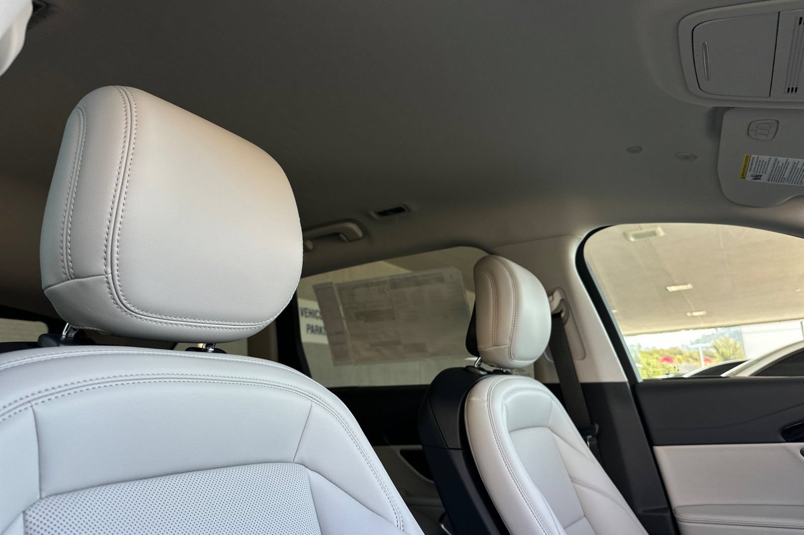 New 2026 Lincoln Nautilus Premier AWD/4WD image 16