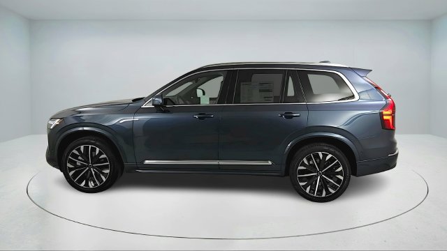 Certified 2026 Volvo XC90 B6 Plus w/ Protection Package AWD/4WD image 7