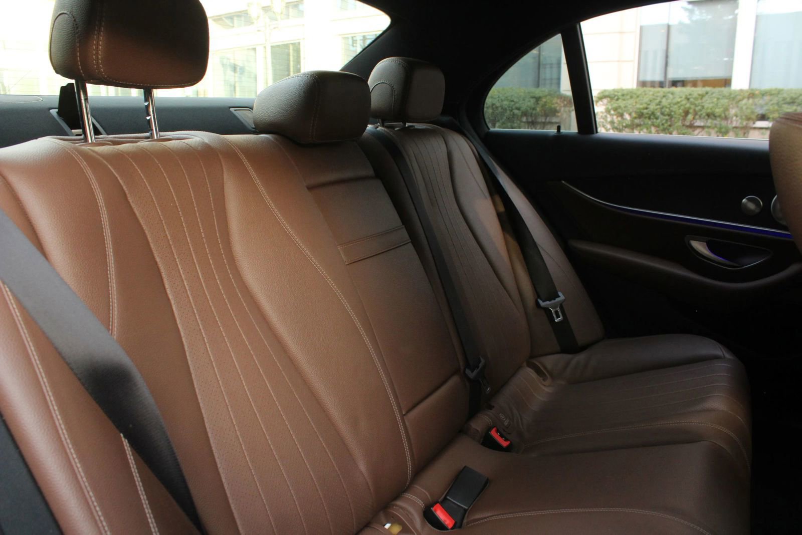 Used 2017 Mercedes-Benz E 300 image 22