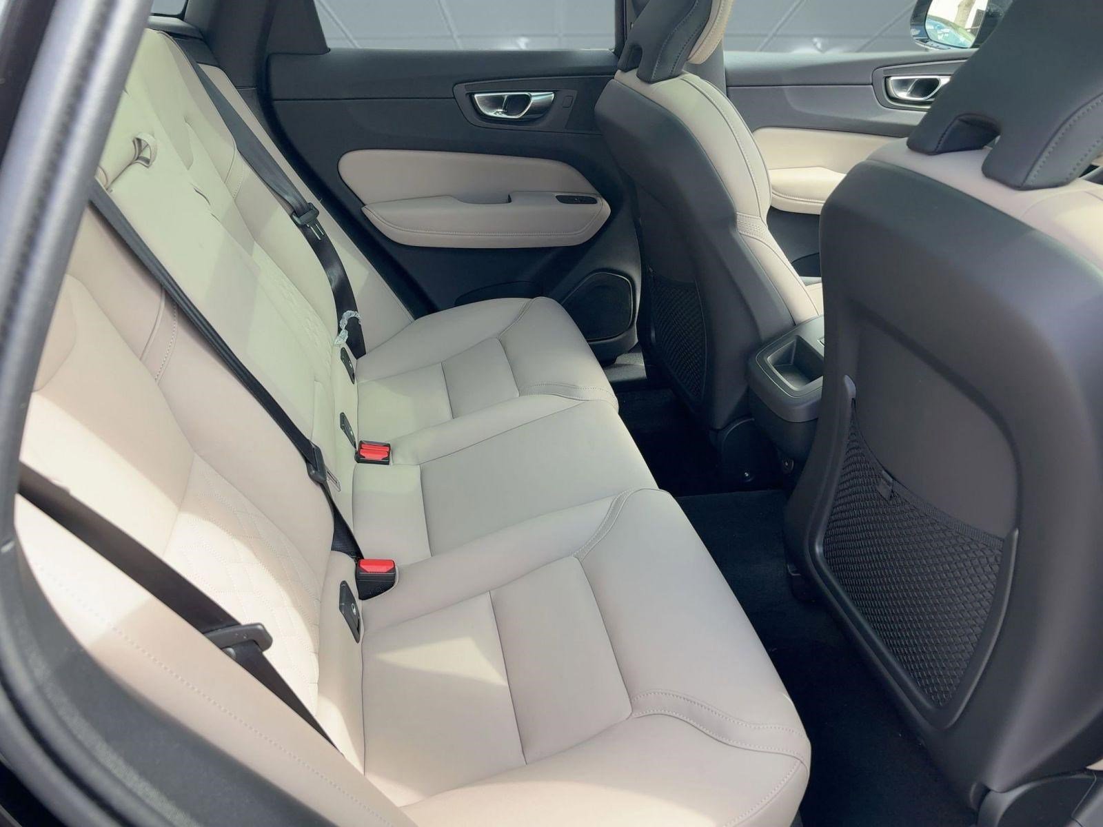 New 2026 Volvo XC60 B5 Plus w/ Protection Package Premier image 22