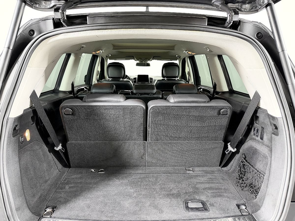 Used 2018 Mercedes-Benz GLS 550 4MATIC image 15