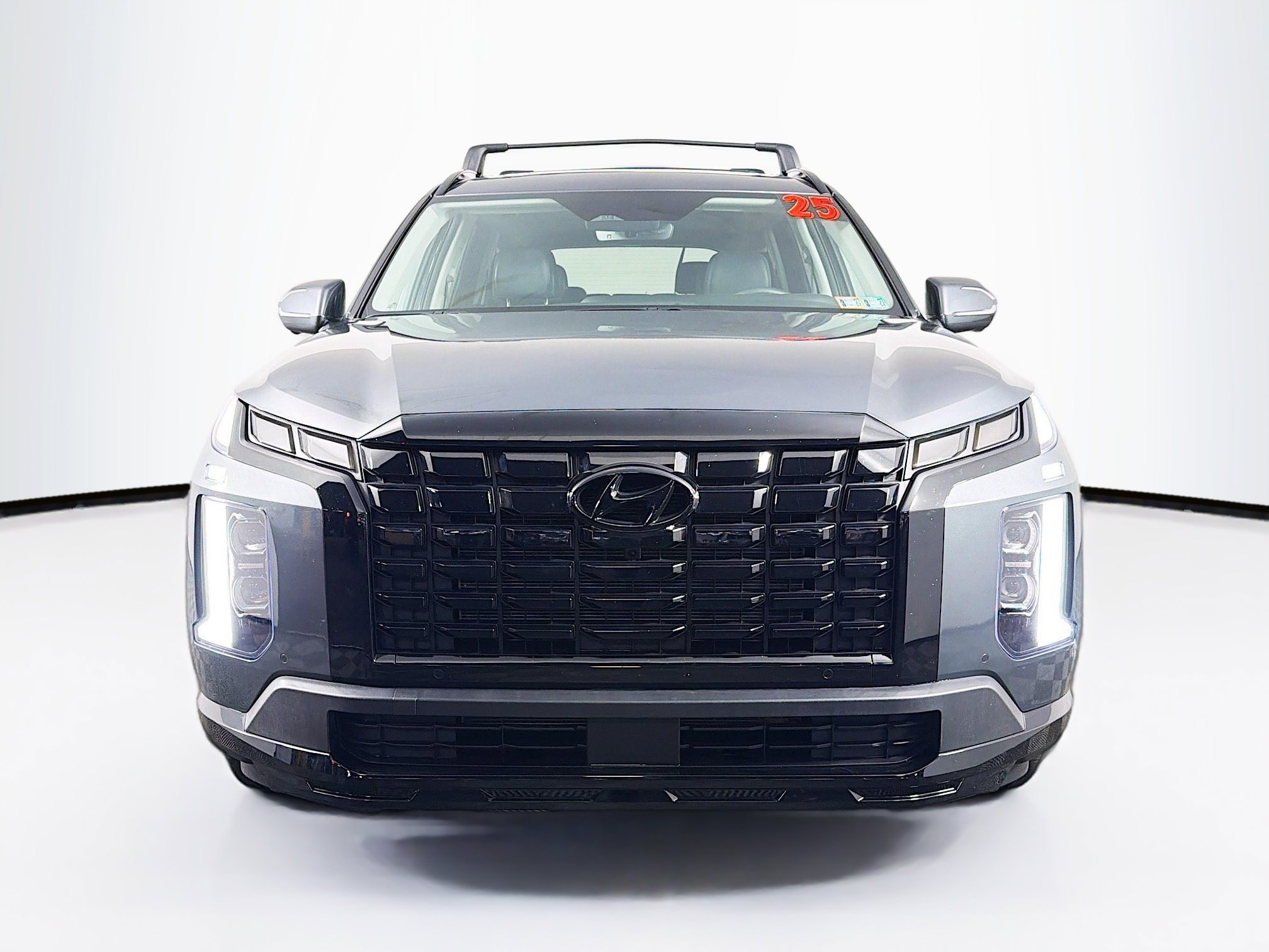 Used 2025 Hyundai Palisade XRT image 3