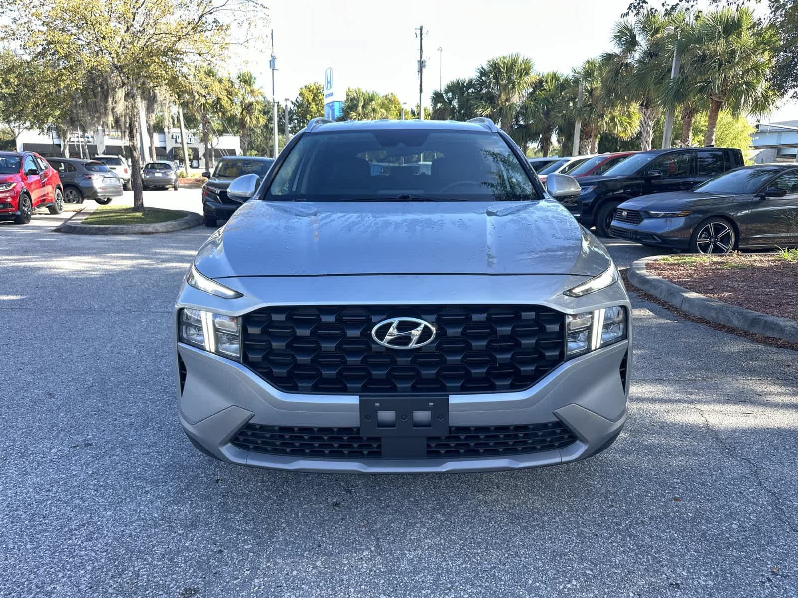 Used 2023 Hyundai Santa Fe SEL FWD image 9