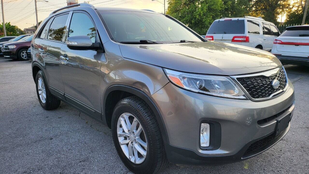 Used 2014 Kia Sorento LX w/ Touring Package (LX) FWD image 10
