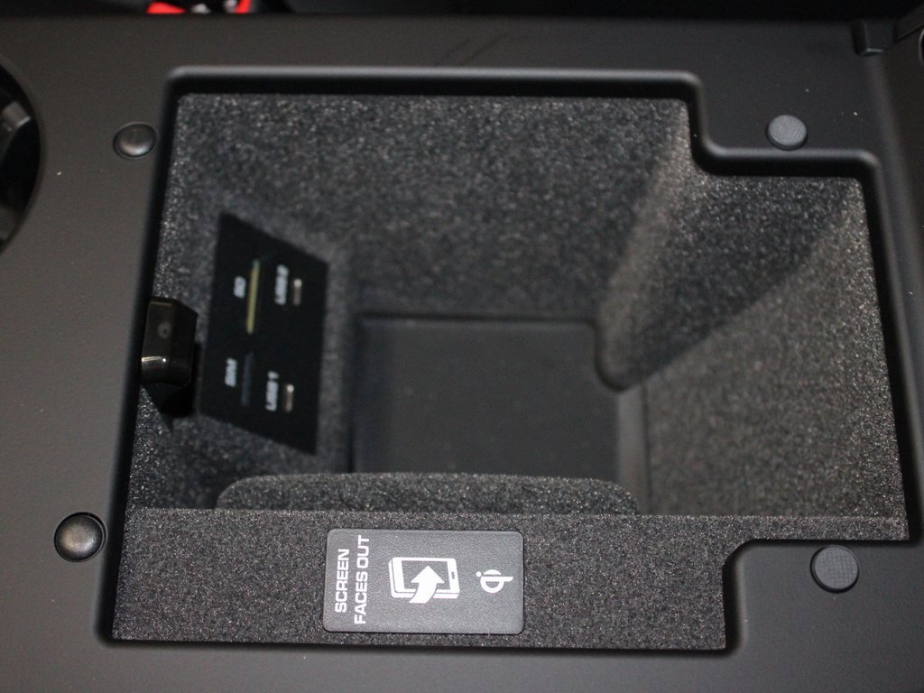 Used 2026 Porsche Macan image 31