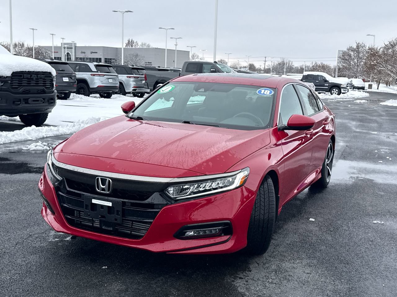 Used 2018 Honda Accord Sport image 7
