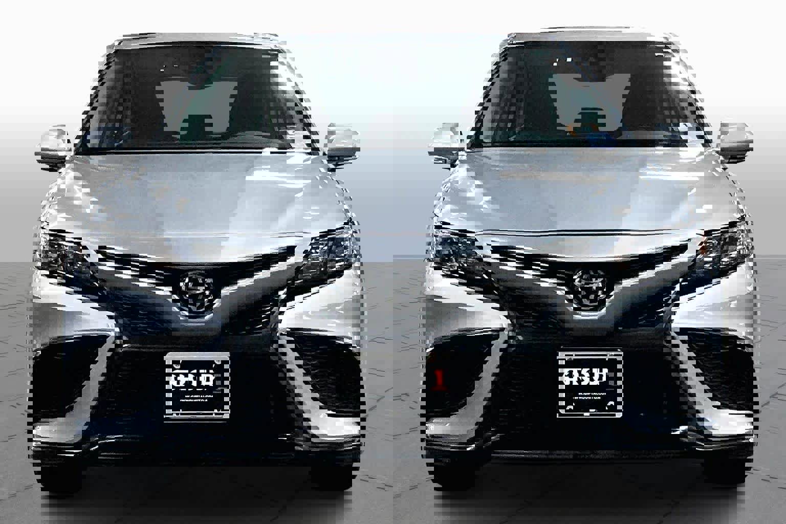 Certified 2024 Toyota Camry SE w/ Cold Weather Package image 4