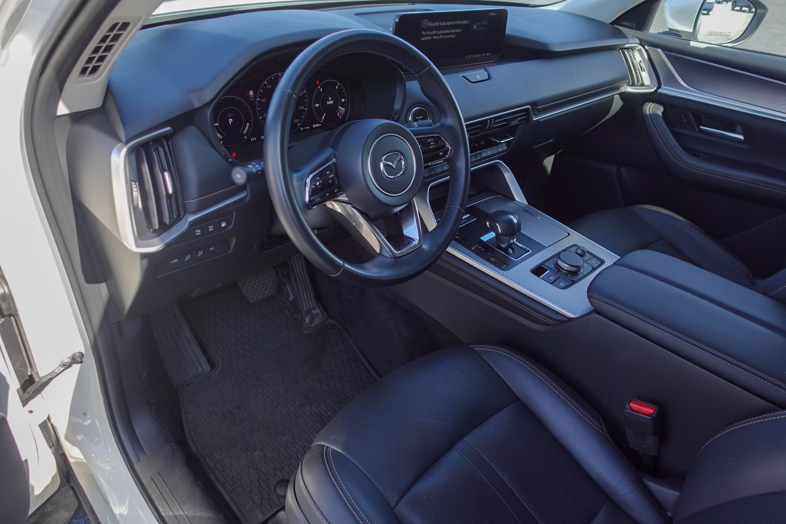 Certified 2024 MAZDA CX-90 Plug-In Hybrid w/ Premium Pkg AWD/4WD image 11