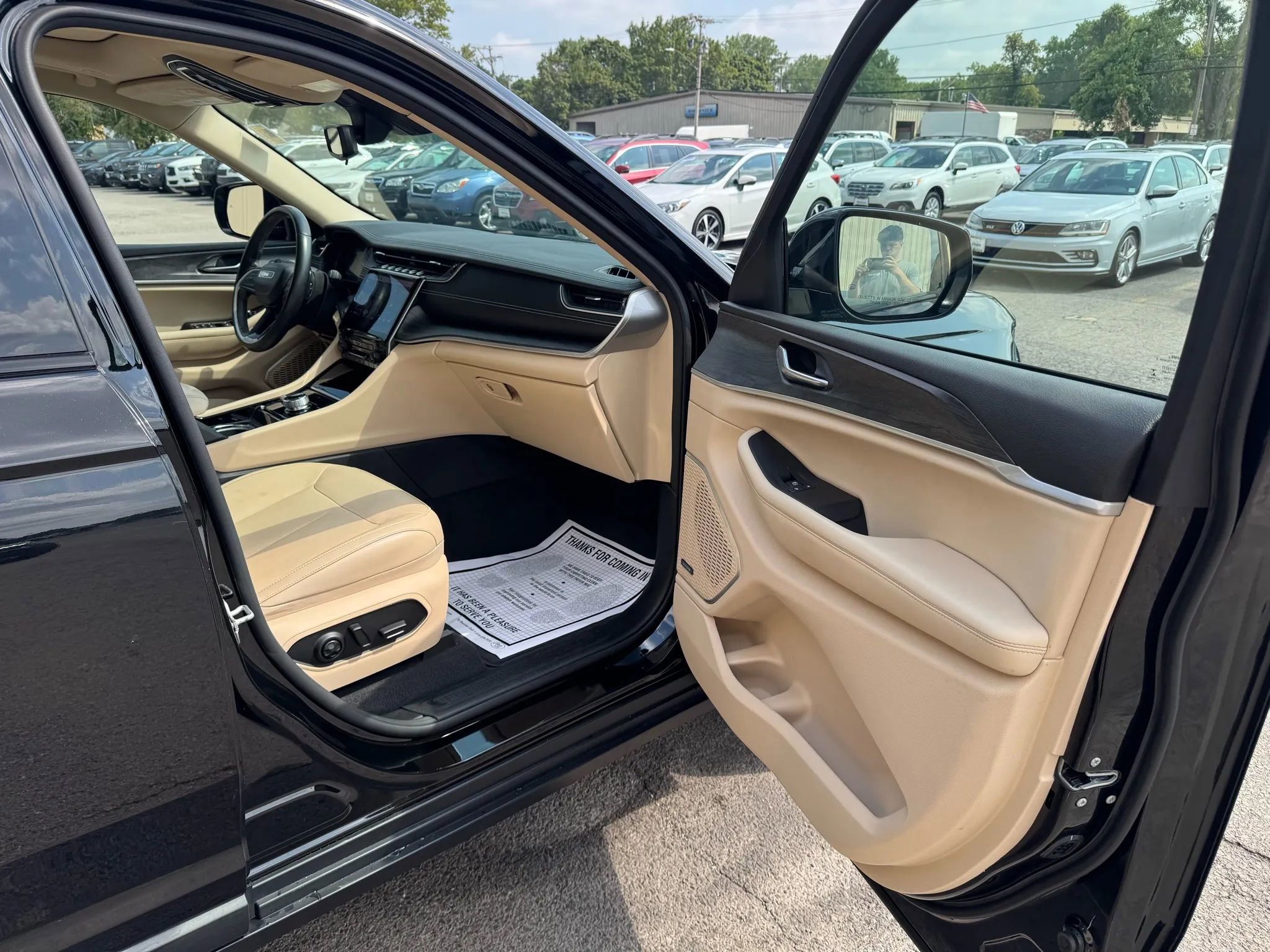 Used 2021 Jeep Grand Cherokee L Limited image 20