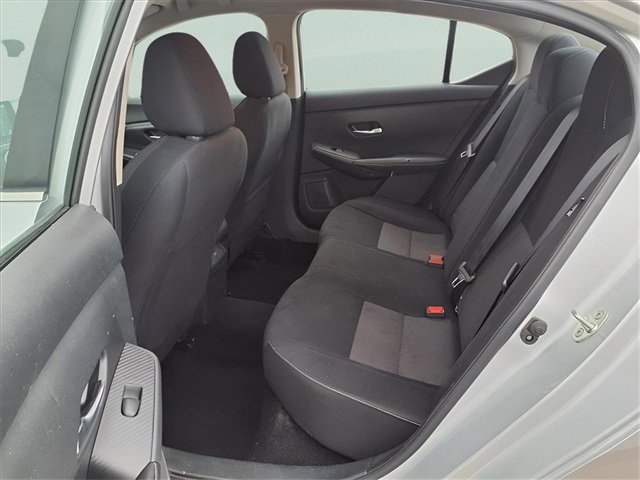 Used 2023 Nissan Sentra SV image 19