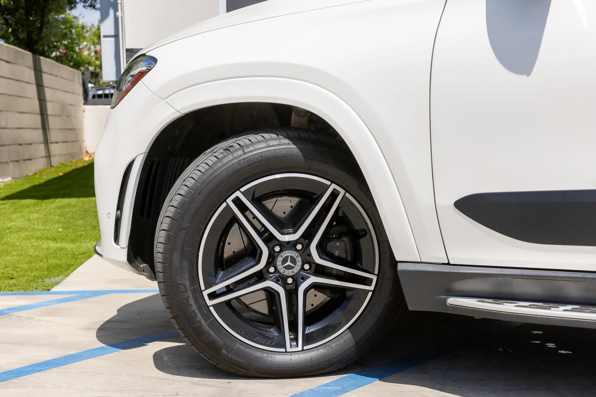 Used 2020 Mercedes-Benz GLE 450 4MATIC image 39