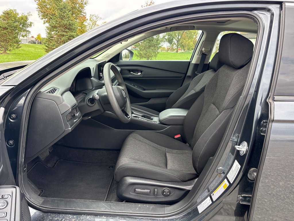 Used 2024 Honda Accord EX image 14