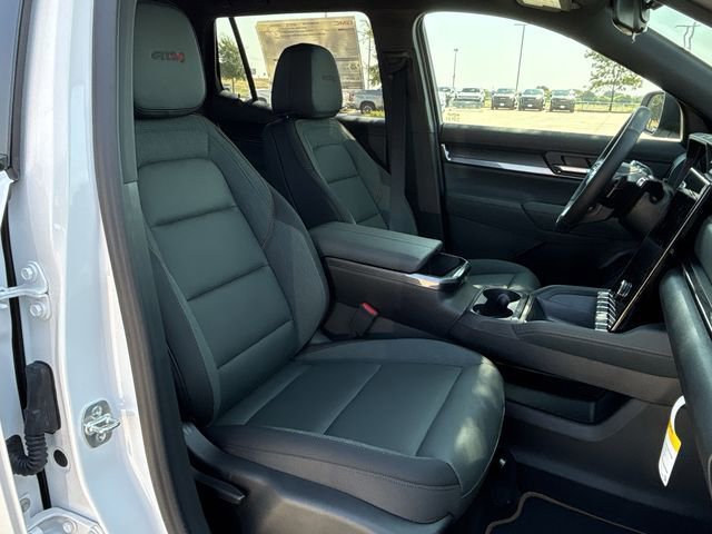 New 2026 GMC Terrain AT4 image 25