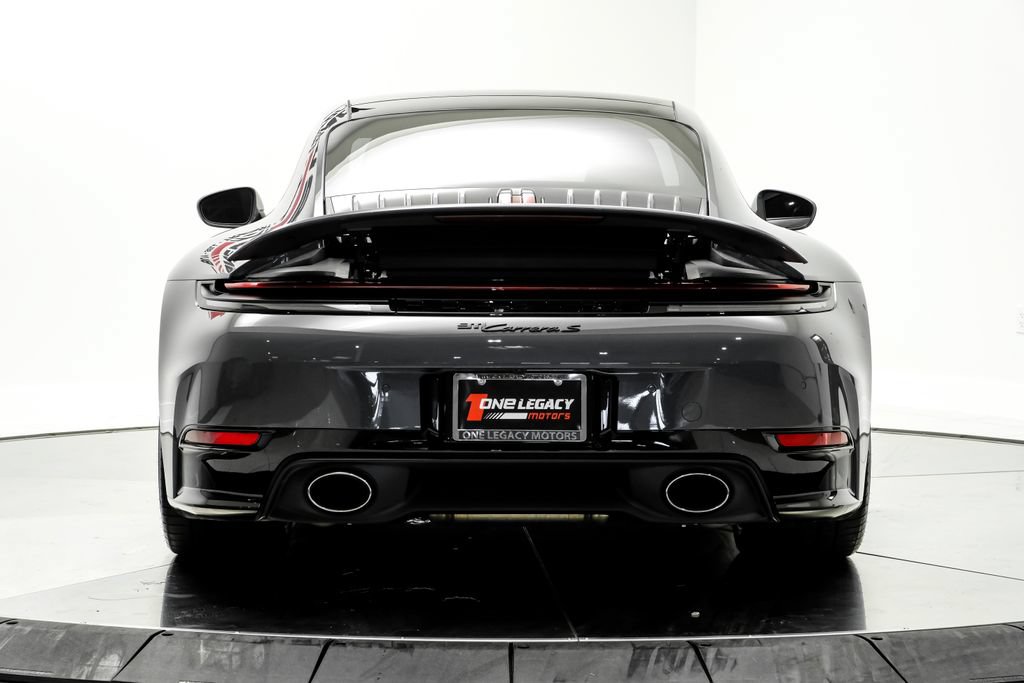 Used 2025 Porsche 911 Carrera S RWD image 11
