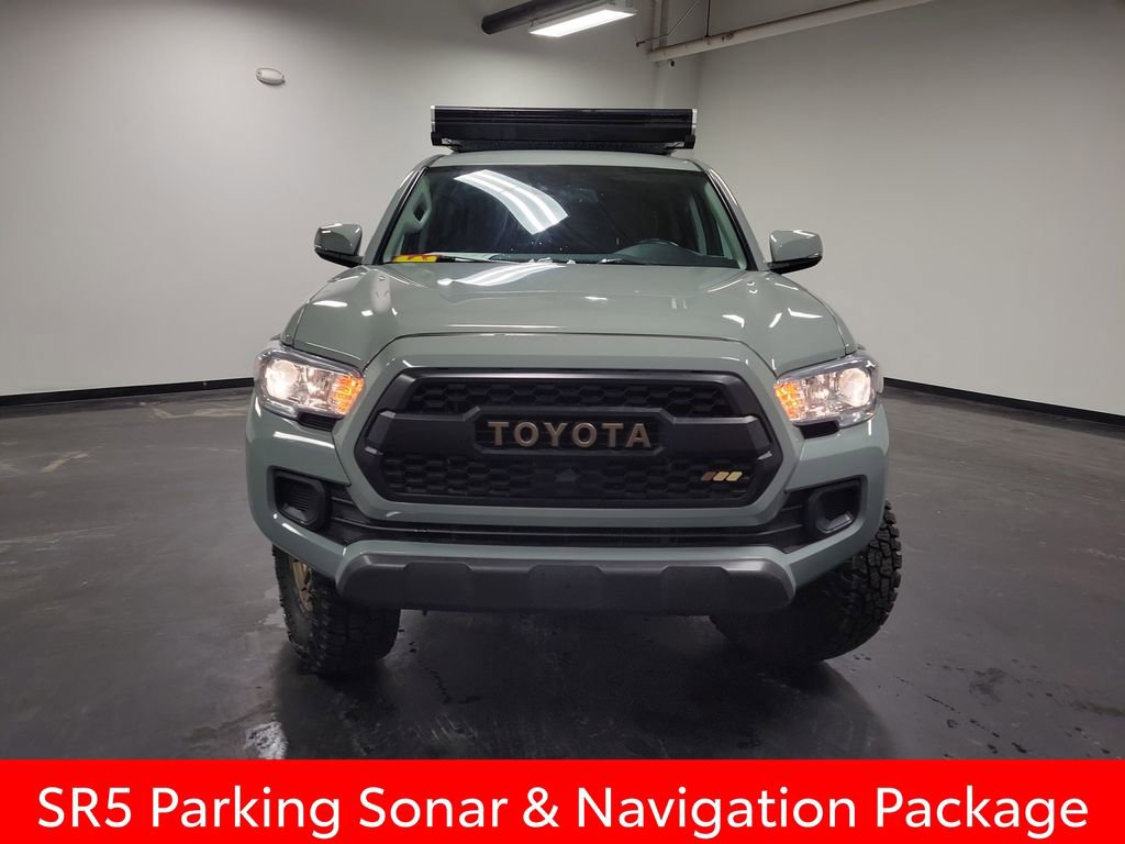 Used 2022 Toyota Tacoma SR5 w/ Trail Edition image 4