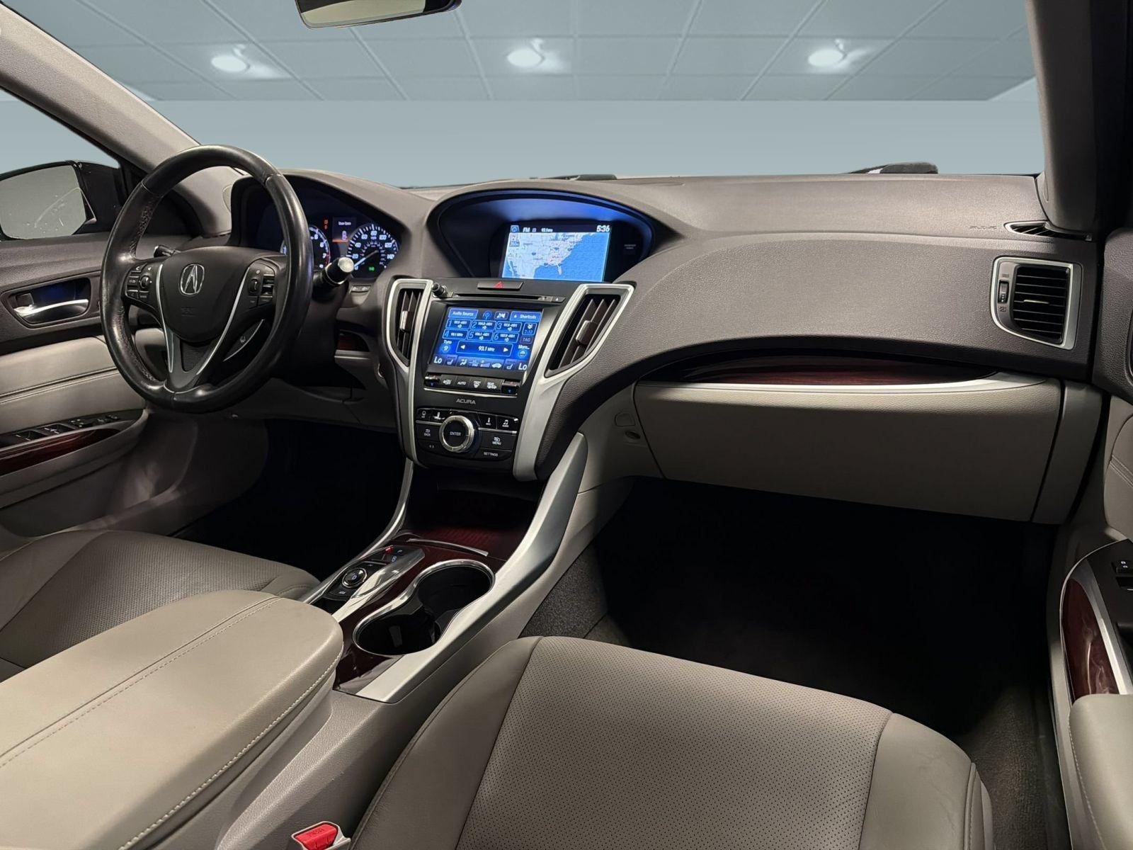Used 2017 Acura TLX w/ Technology Package FWD image 30