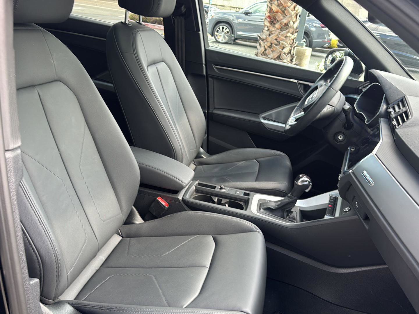 Used 2022 Audi Q3 2.0T Premium AWD/4WD image 12