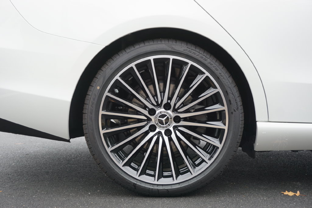 Certified 2026 Mercedes-Benz C 300 Sedan image 17