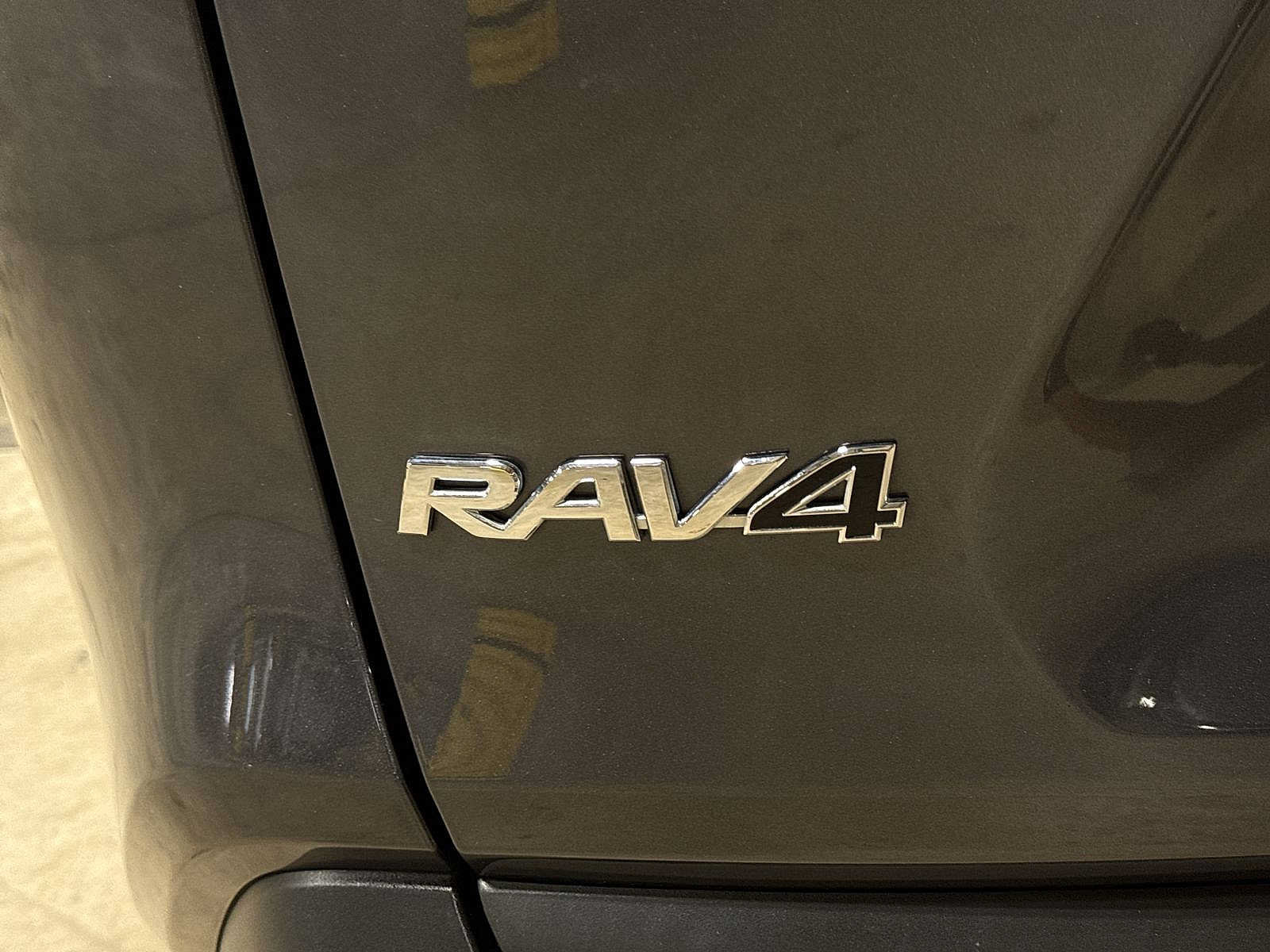 Certified 2025 Toyota RAV4 XLE AWD/4WD image 25