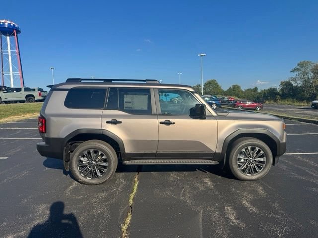 New 2027 Toyota Land Cruiser AWD/4WD image 2