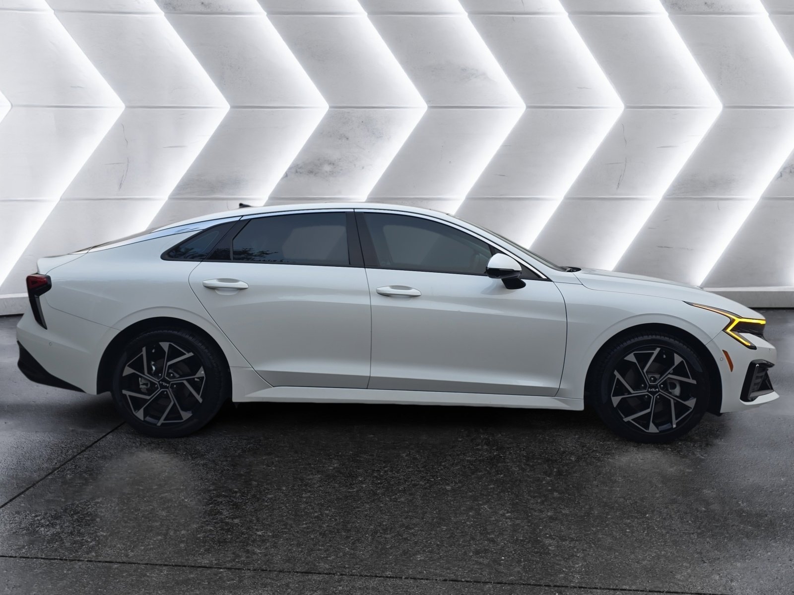 Used 2025 Kia K5 EX image 6