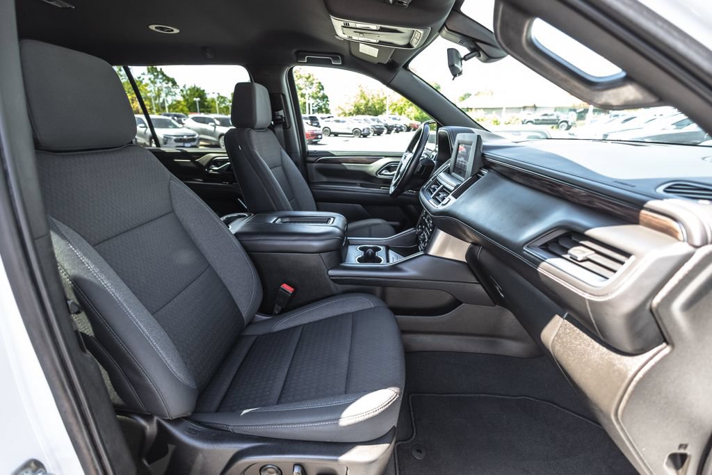 Used 2022 Chevrolet Suburban LS AWD/4WD image 27