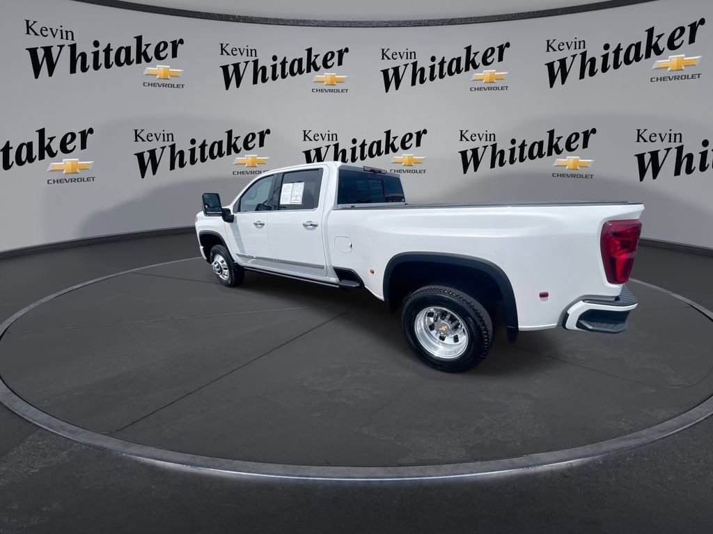 Certified 2024 Chevrolet Silverado 3500 High Country w/ High Country Premium Package AWD/4WD image 3