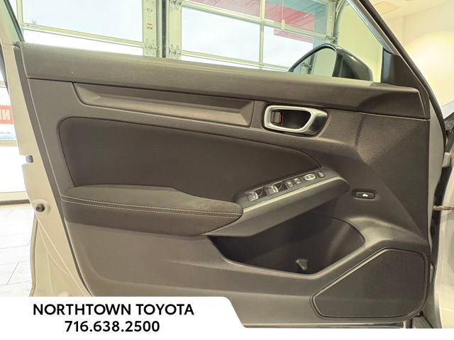 Used 2022 Honda Civic Sport image 5