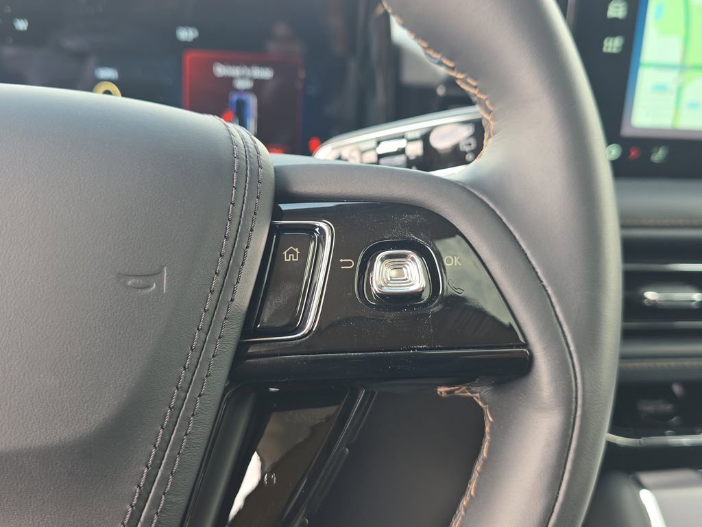 New 2025 Lincoln Aviator 2WD w/ Equipment Group 101A image 30