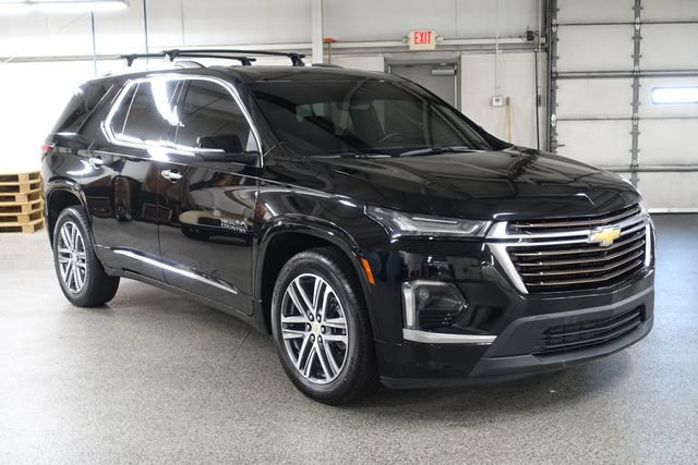 Used 2023 Chevrolet Traverse High Country w/ LPO, Floor Liner Package AWD/4WD image 1
