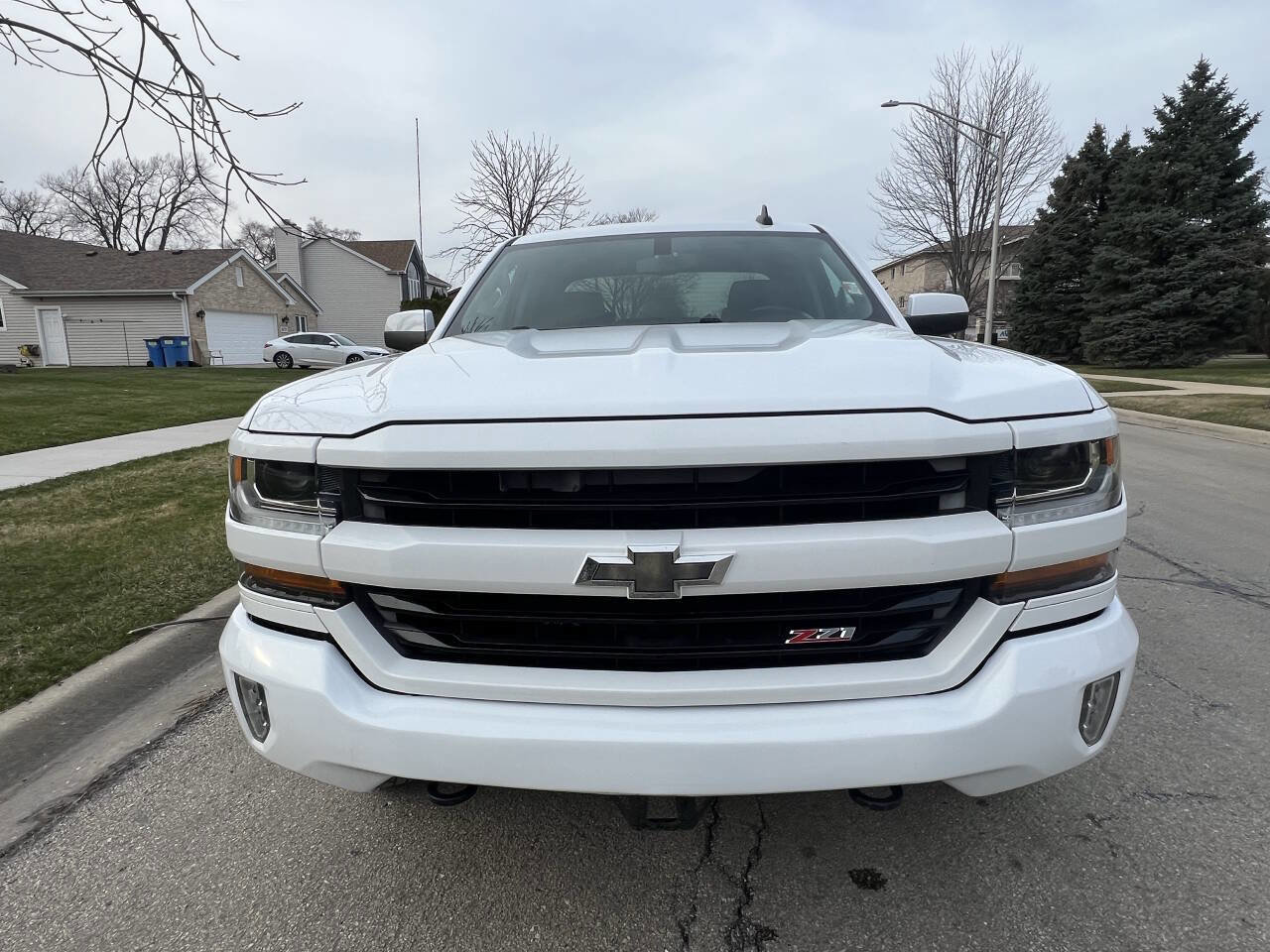 Used 2017 Chevrolet Silverado 1500 LT w/ All Star Edition image 2