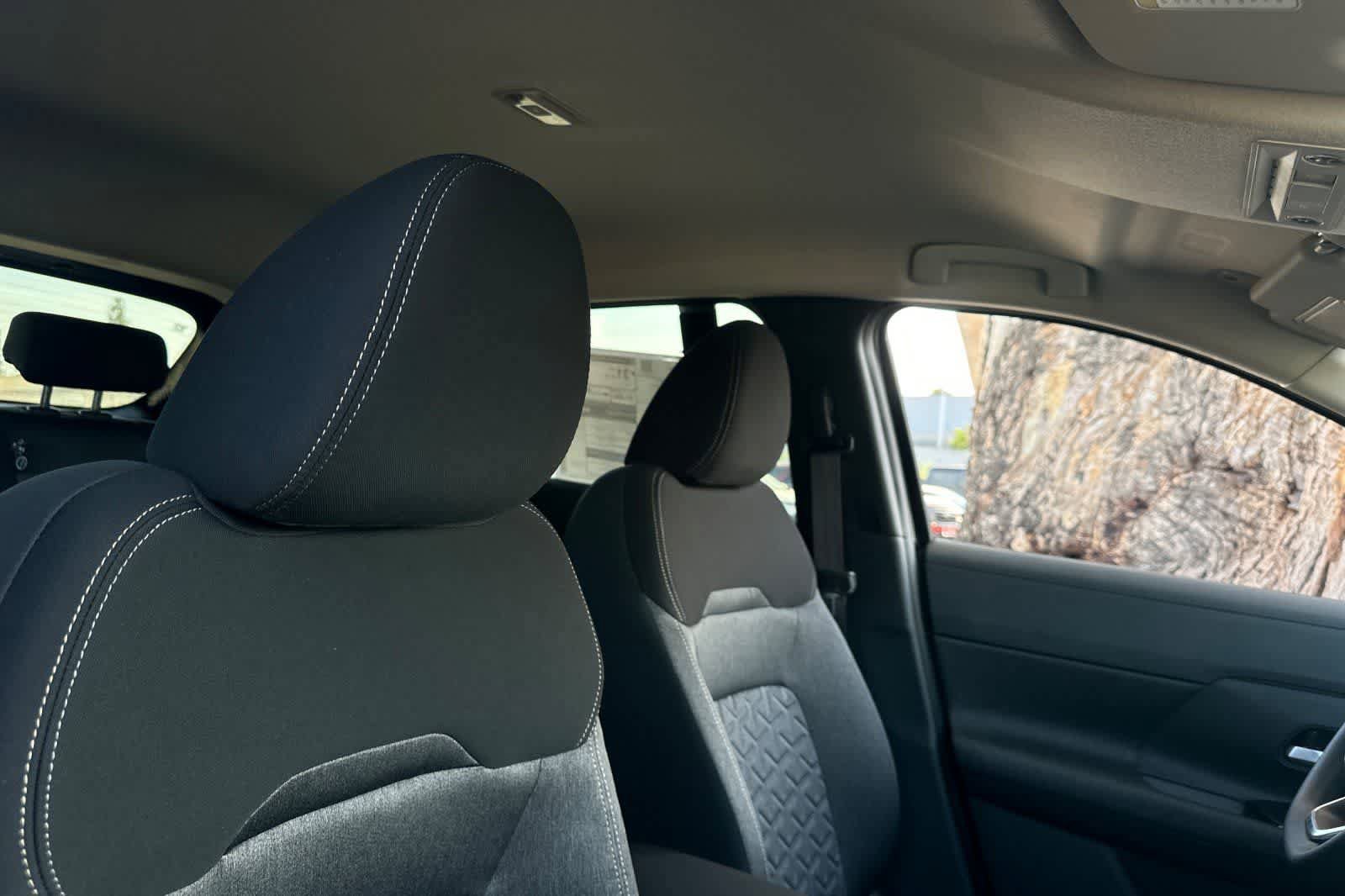 New 2026 Nissan Kicks SV image 17