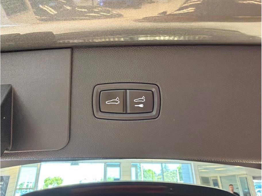 Used 2023 Porsche Cayenne AWD/4WD image 52