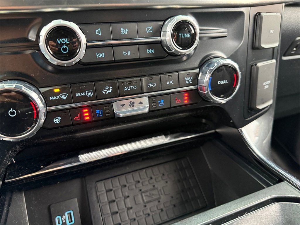 Certified 2023 Ford F150 Lariat w/ Equipment Group 502A High image 21