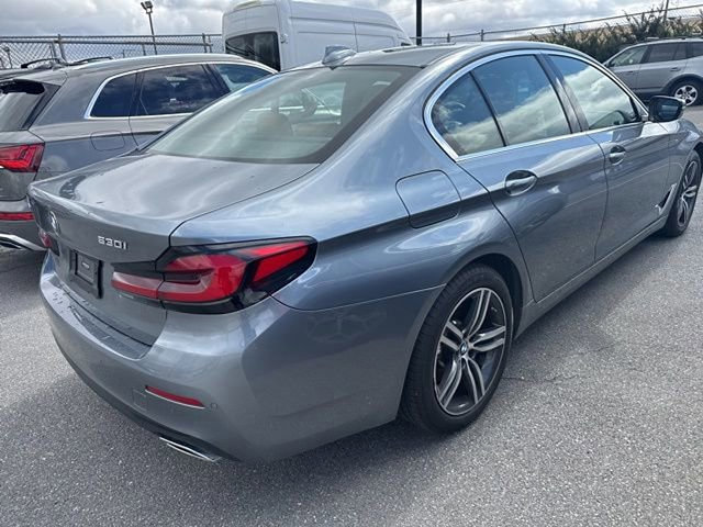 Used 2021 BMW 530i xDrive w/ Premium Package image 7