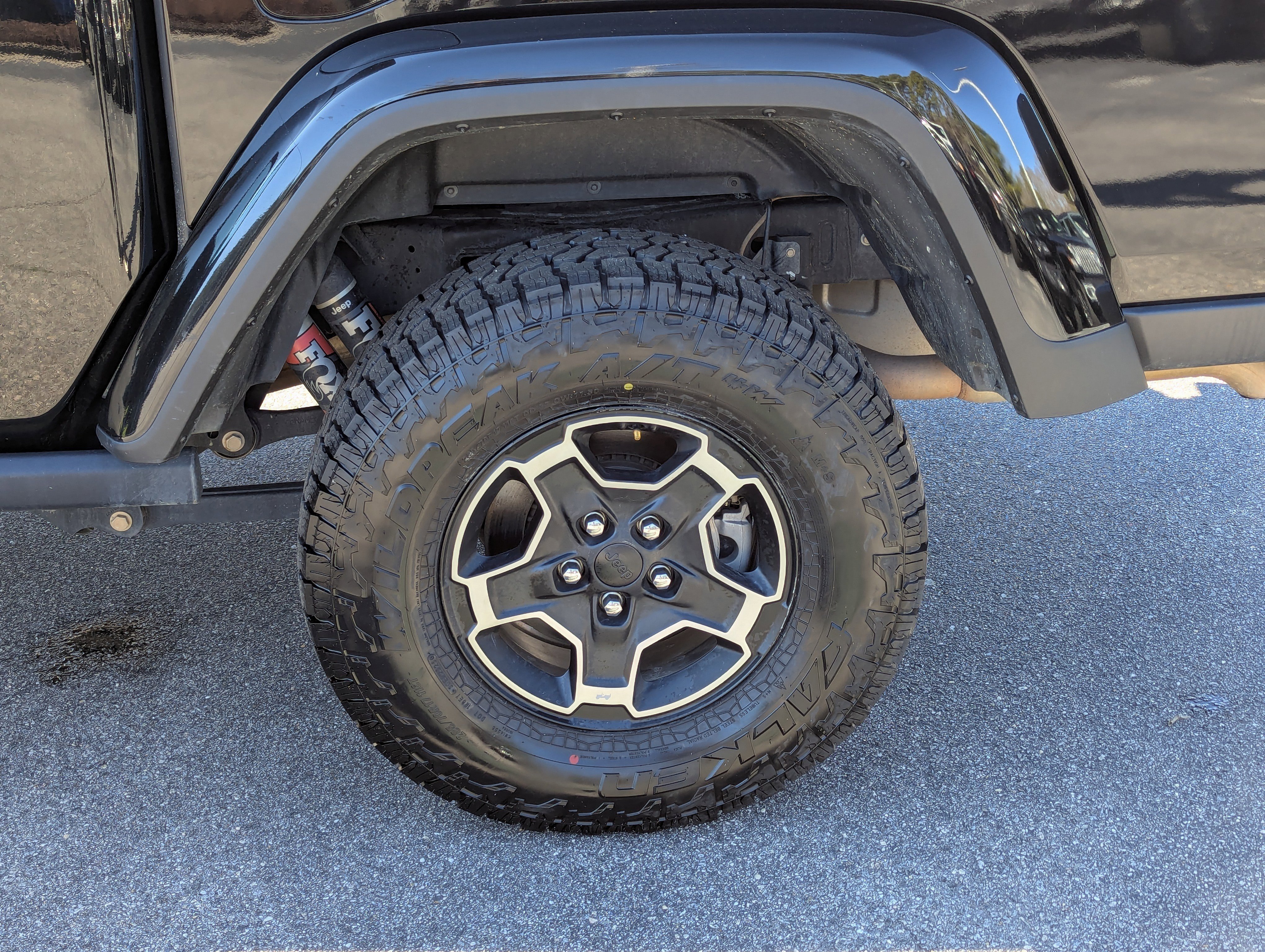 Used 2022 Jeep Gladiator Mojave w/ Cold Weather Group image 28