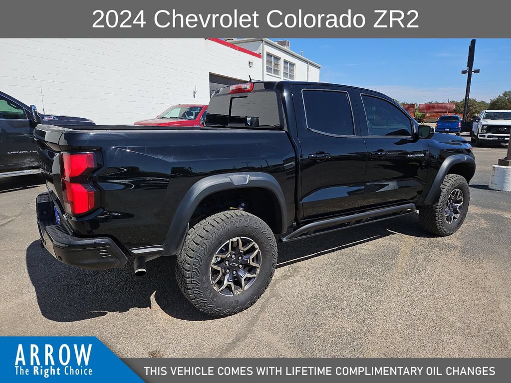 Used 2024 Chevrolet Colorado ZR2 w/ Technology Package AWD/4WD image 13