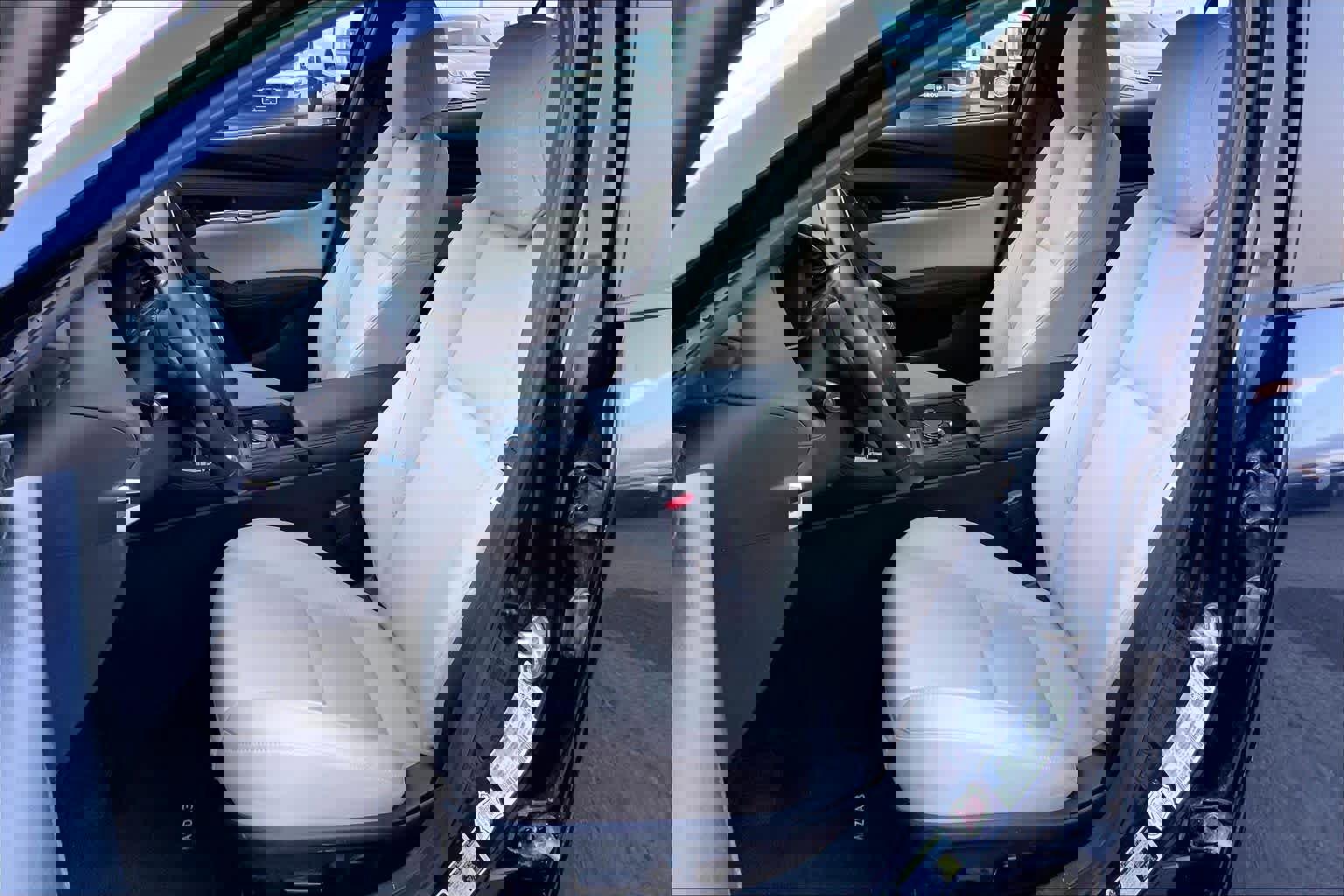 Used 2025 MAZDA MAZDA3 s image 5