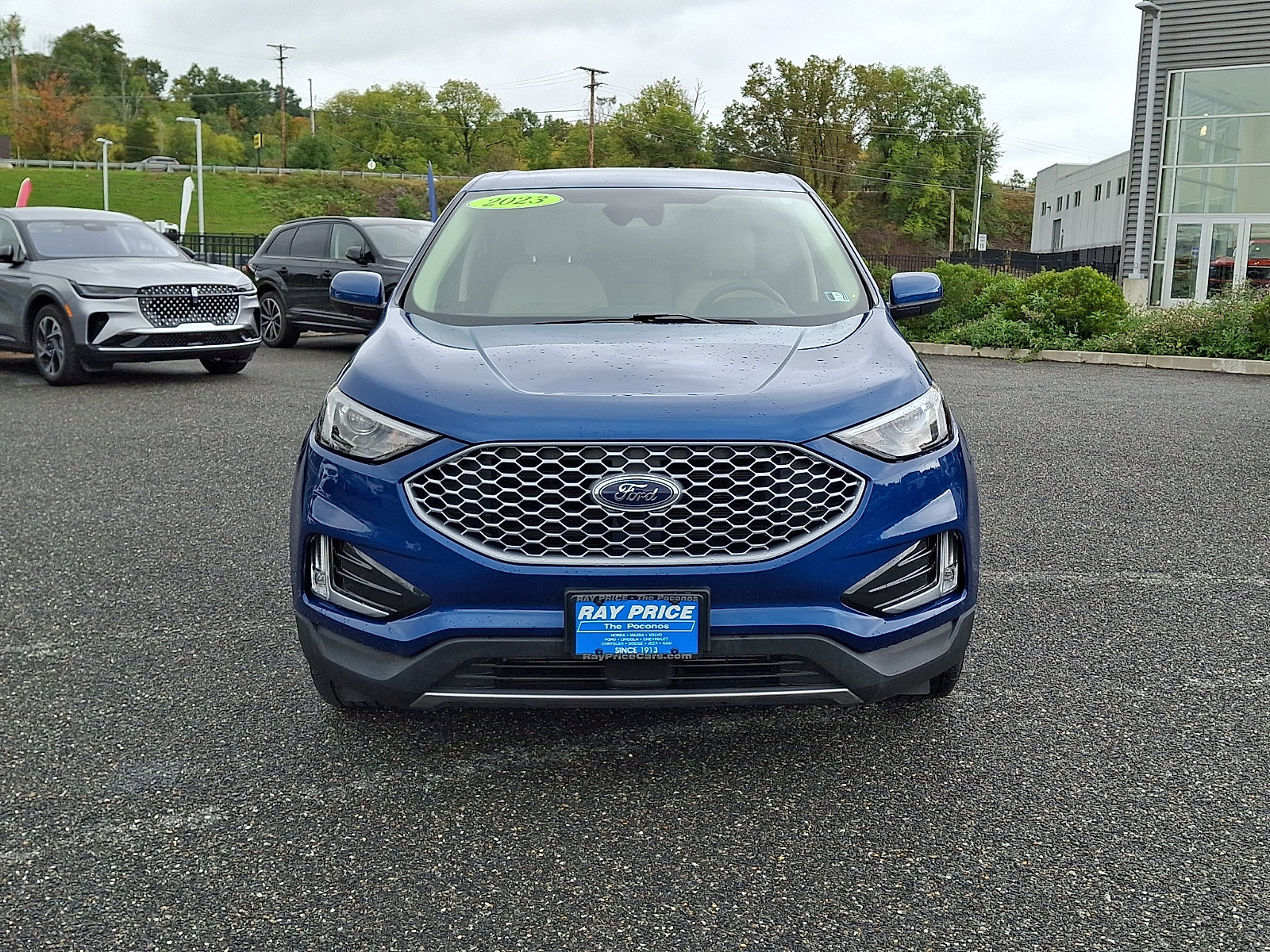 Used 2023 Ford Edge SEL w/ Convenience Package AWD/4WD image 2