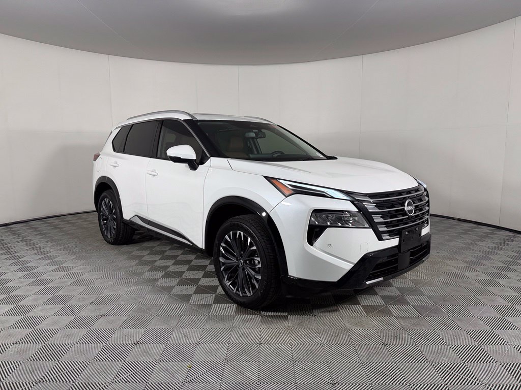 Used 2026 Nissan Rogue Platinum w/ Platinum Premium Package AWD/4WD image 4