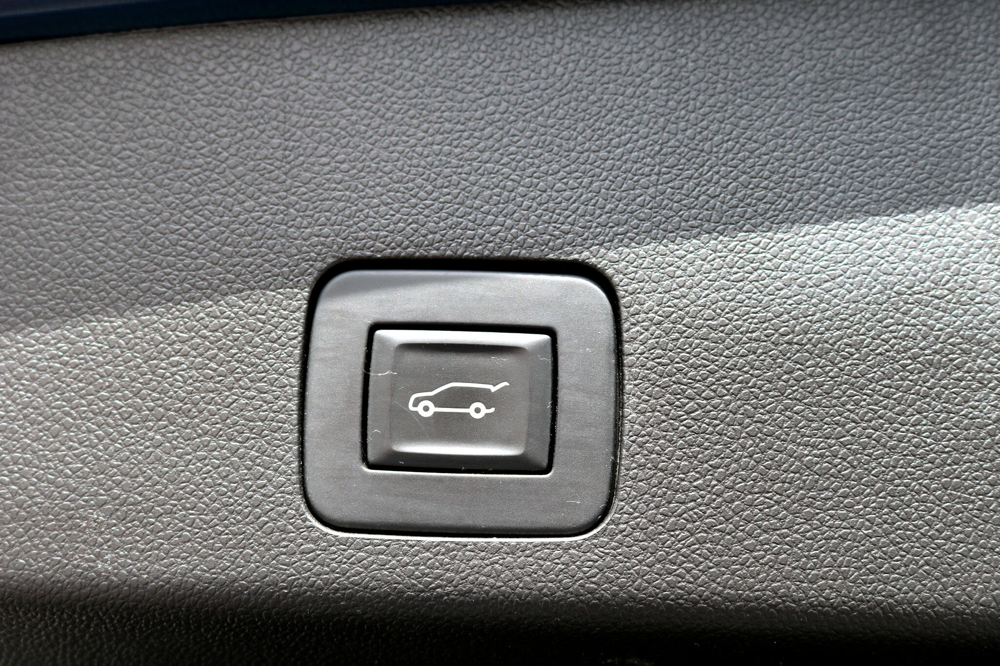 Used 2020 Buick Encore GX Select image 39