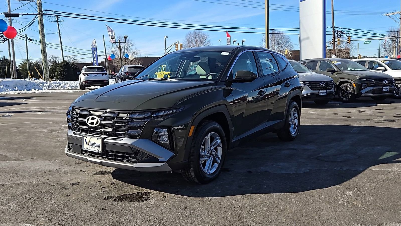 Used 2025 Hyundai Tucson SE image 4