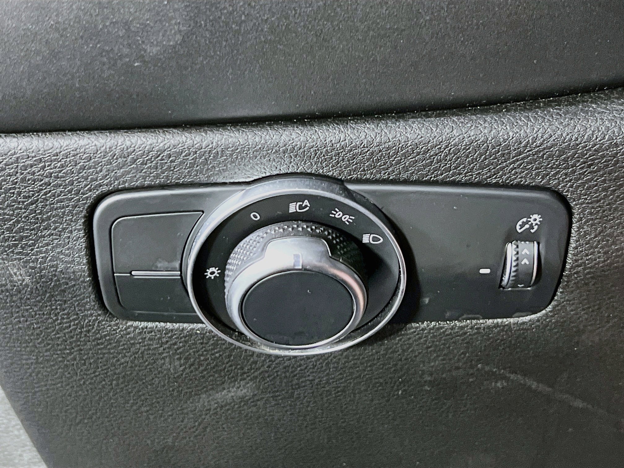 Used 2023 Dodge Hornet GT w/ GT Blacktop Package AWD/4WD image 10