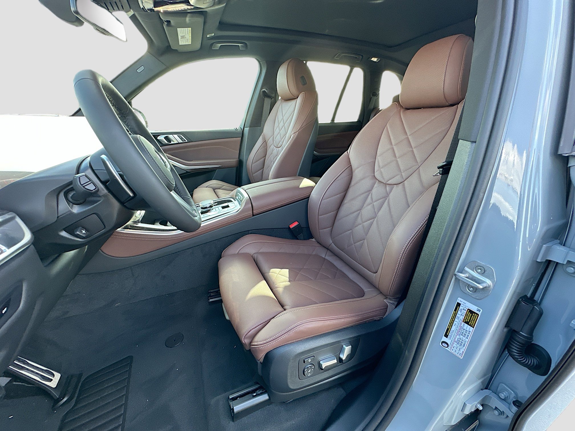 New 2026 BMW X5 sDrive40i w/ M Sport Package image 15