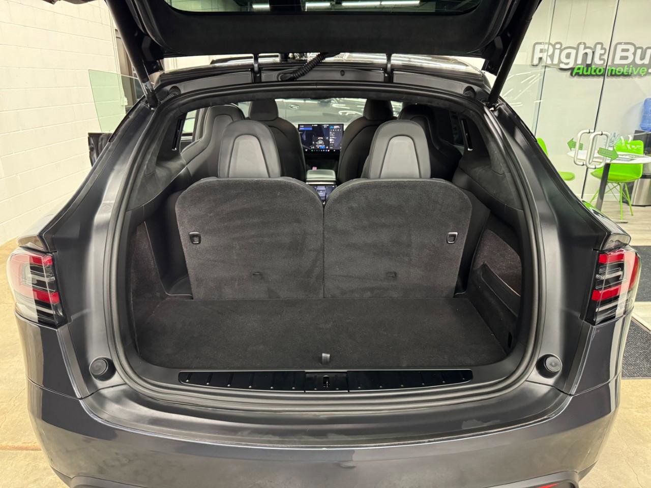 Used 2023 Tesla Model X Plaid image 24