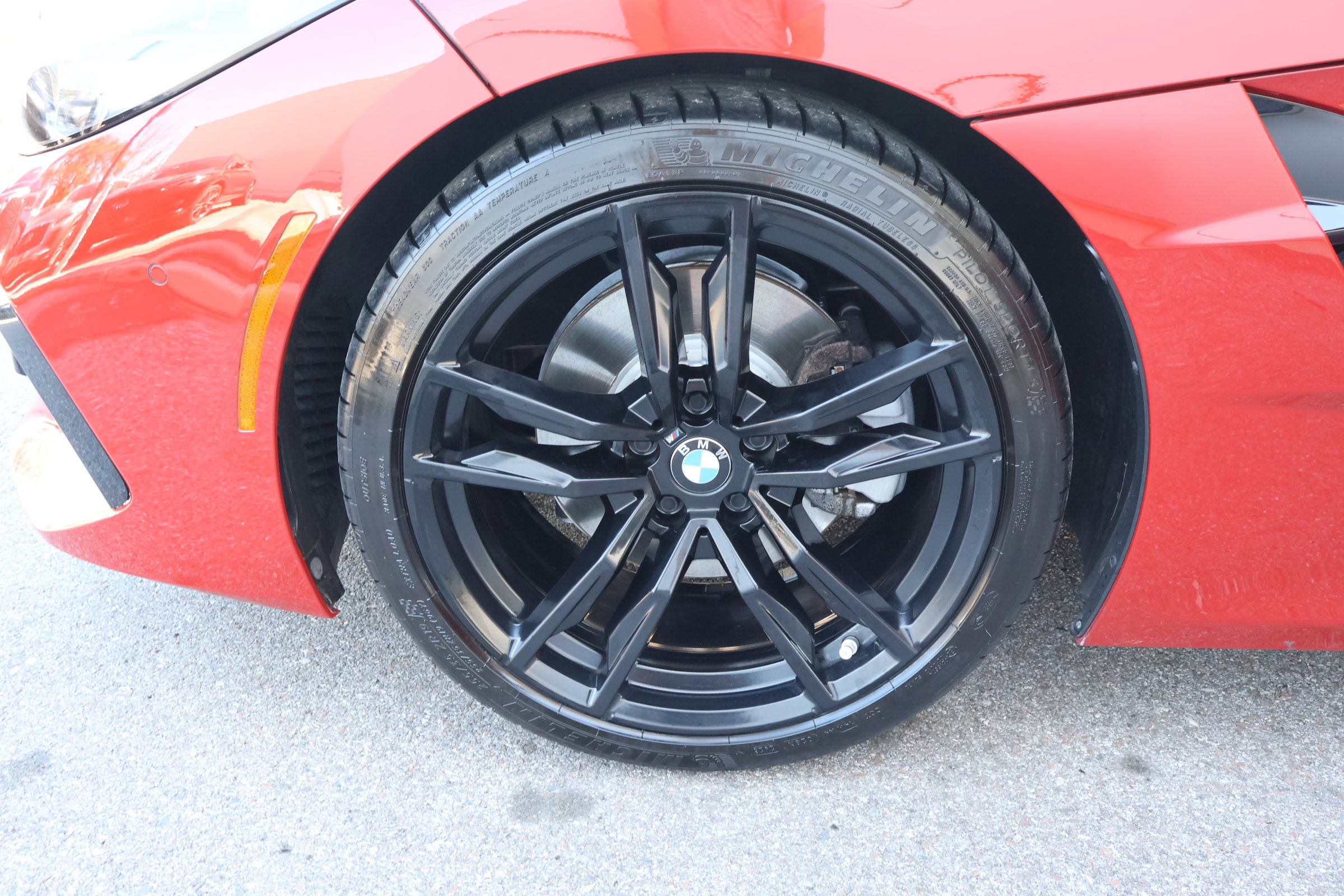 Used 2019 BMW Z4 sDrive30i w/ M Sport Package image 15