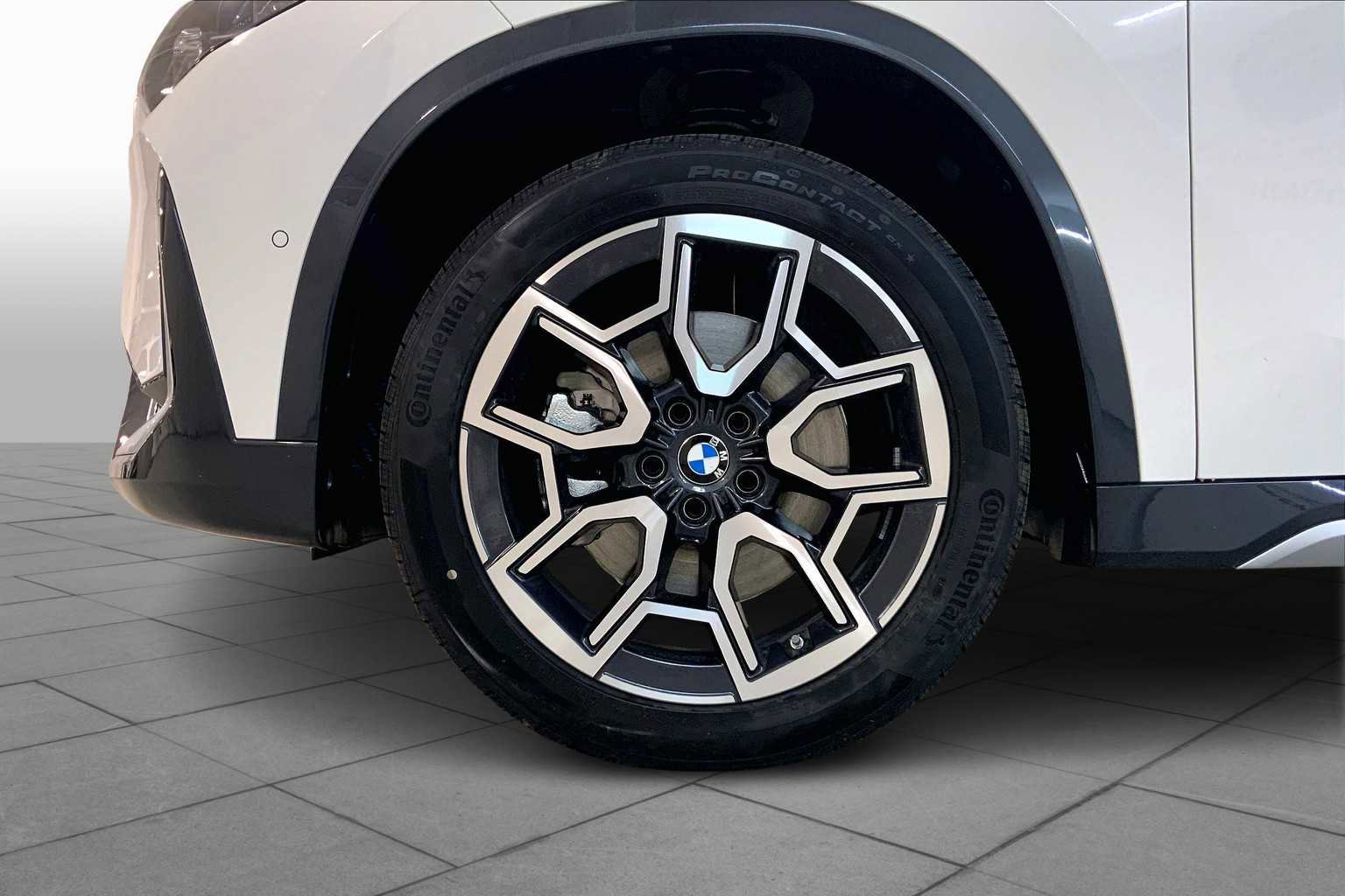 New 2026 BMW X1 xDrive28i w/ Convenience Package image 11